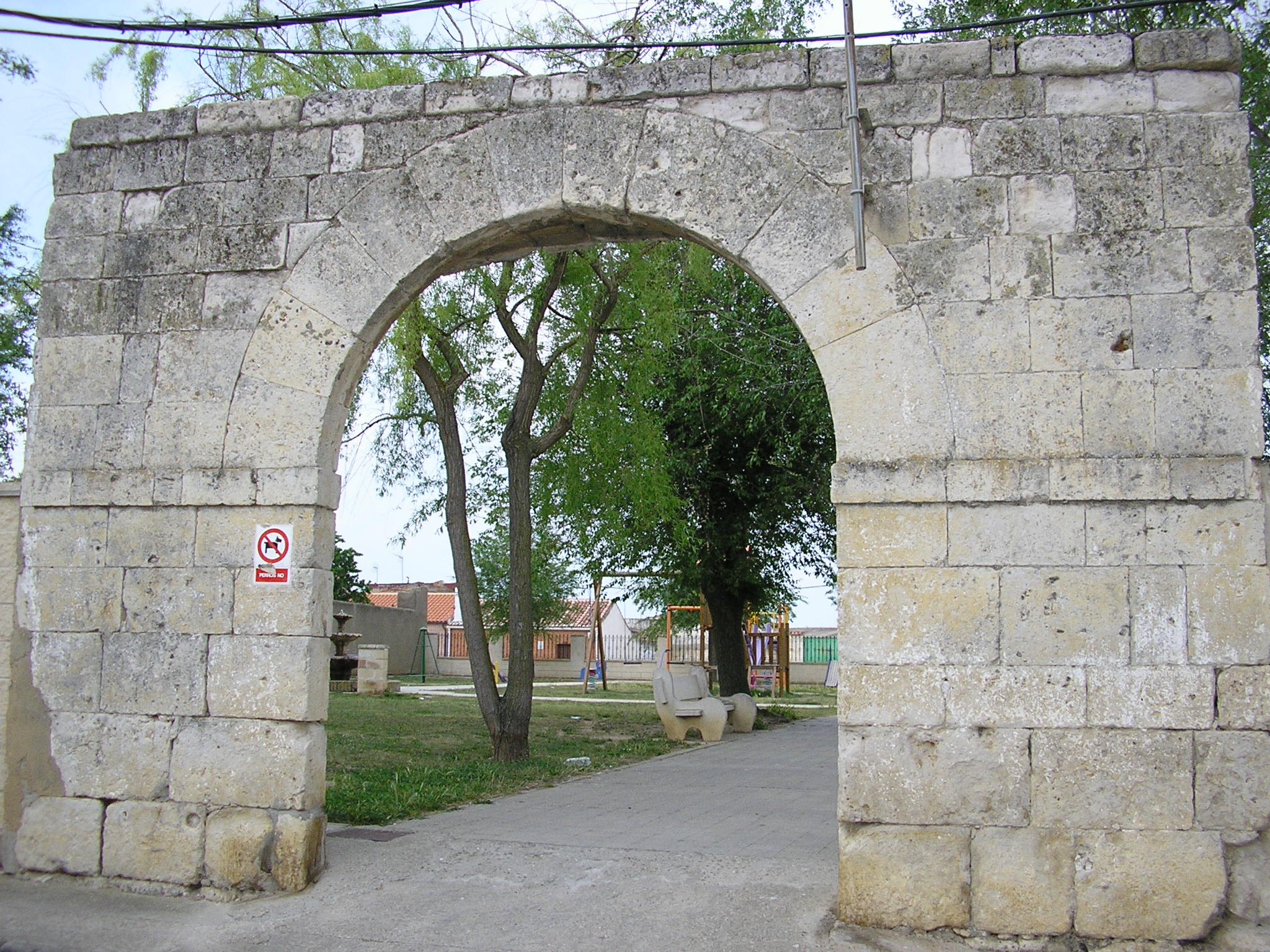 Arco Ermita Grijota 2